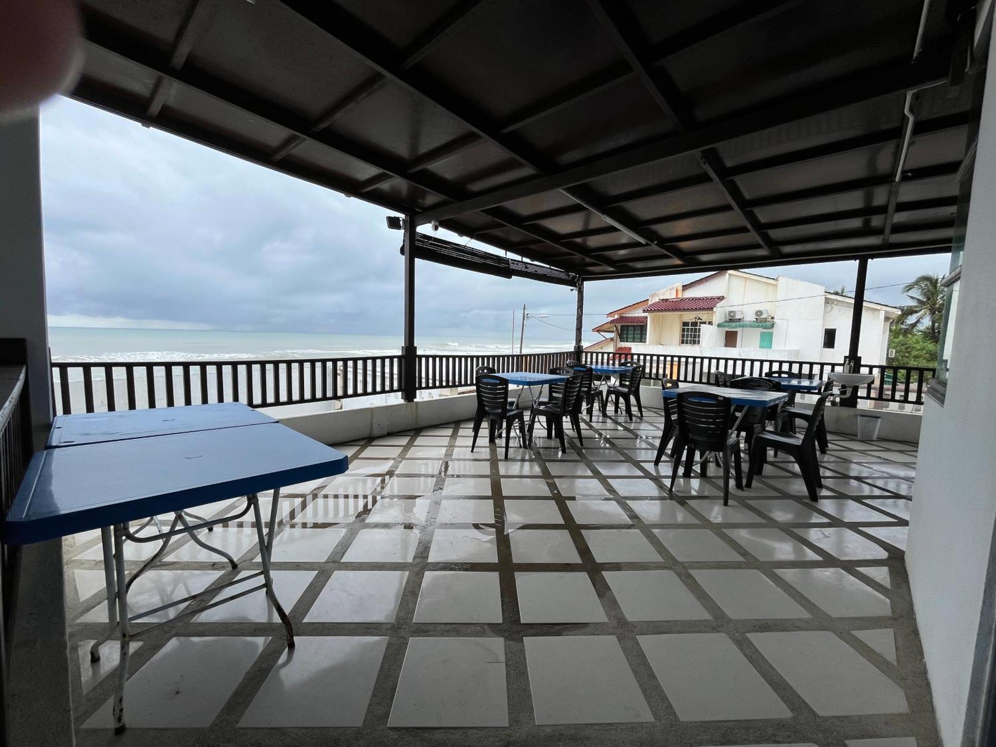 Ibai Beach Guesthouse Kuala Terengganu Exterior foto